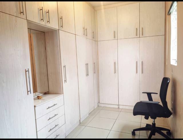 4 BEDROOM HOUSE FOR SALE IN SHALLCROSS